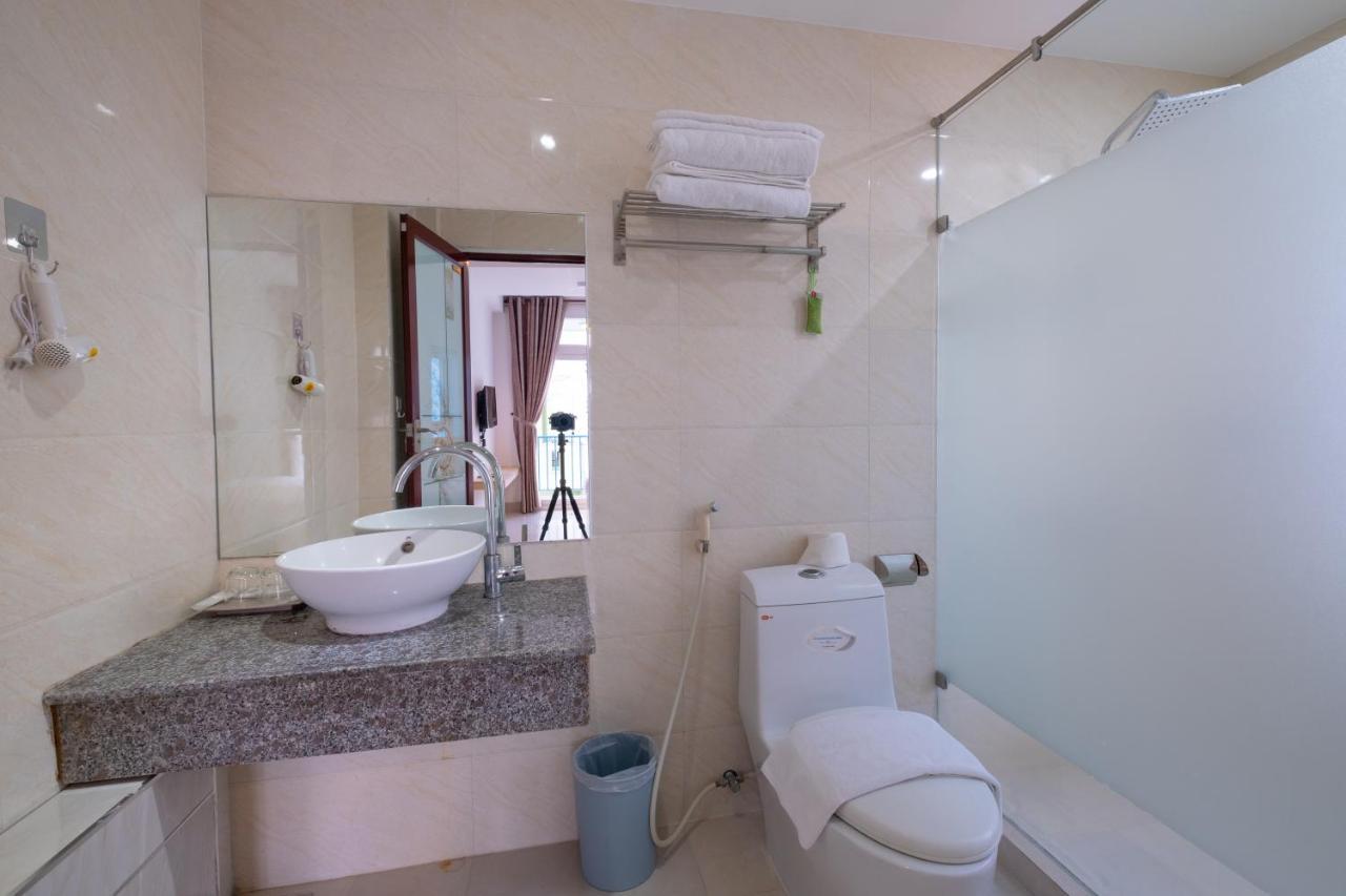 Zuka Hotel & Apartment Дананг Экстерьер фото